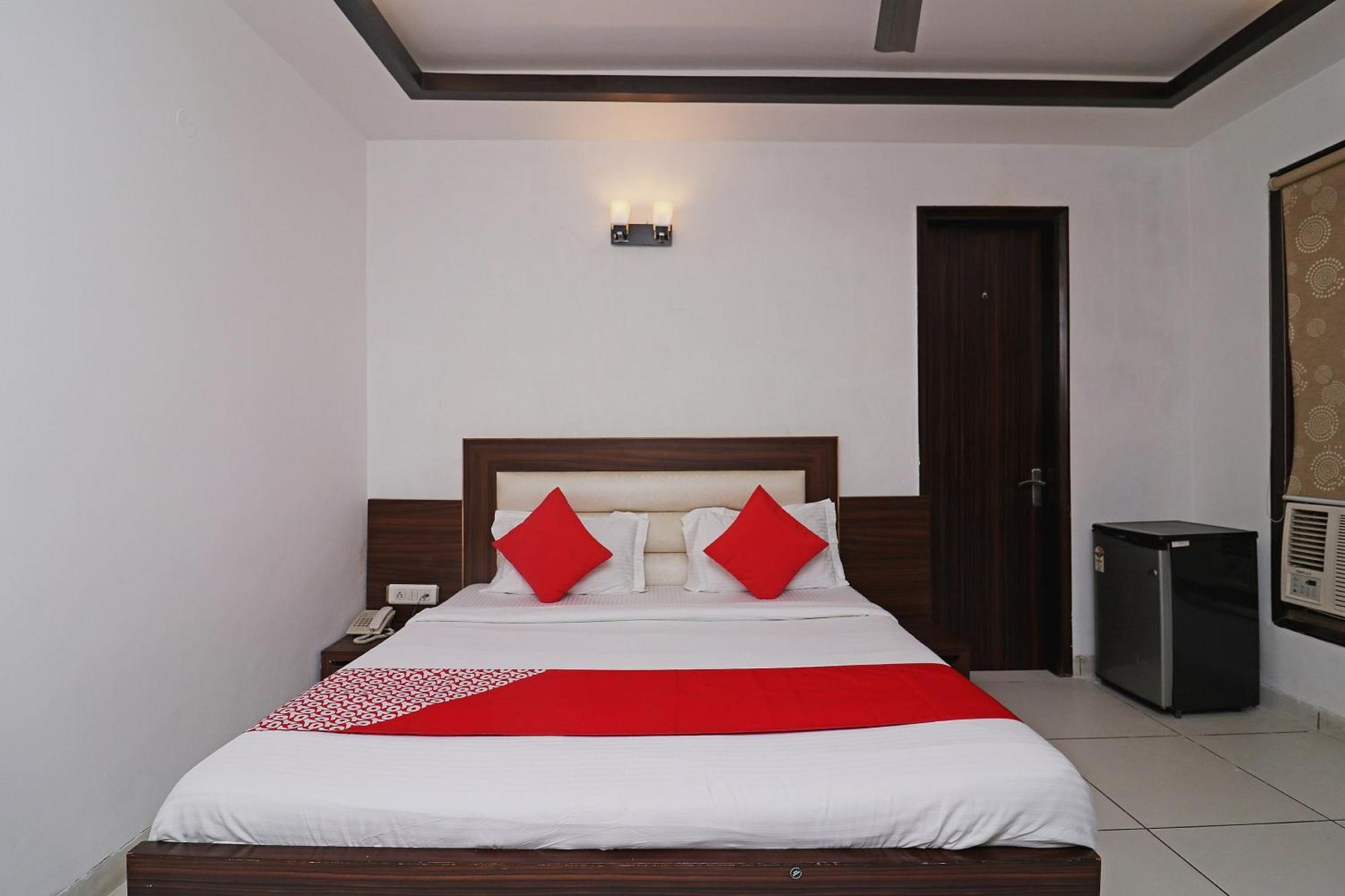 Wonderland Inn Near Aravali Biodiversity Park Gurgaon Luaran gambar