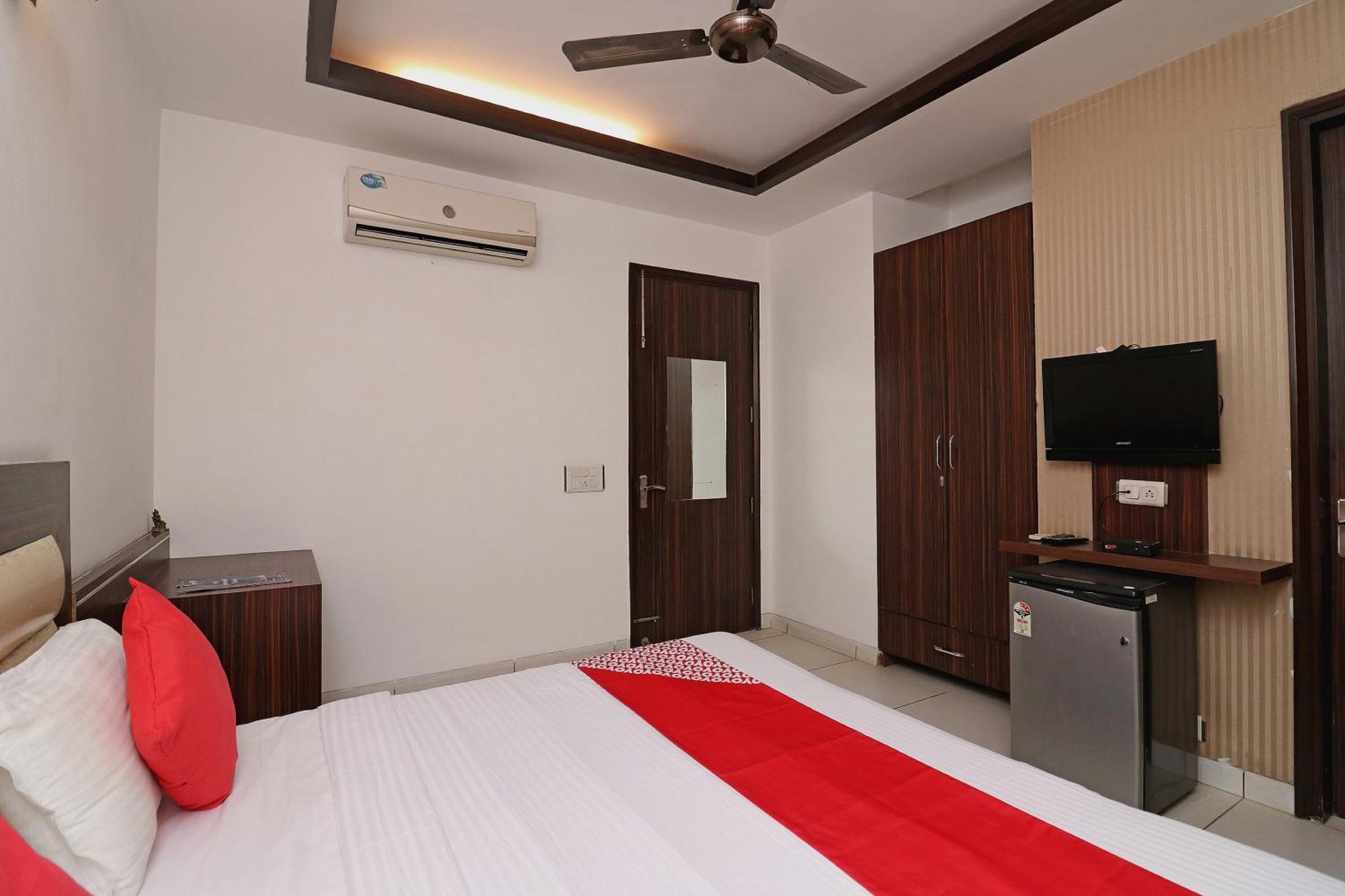 Wonderland Inn Near Aravali Biodiversity Park Gurgaon Luaran gambar