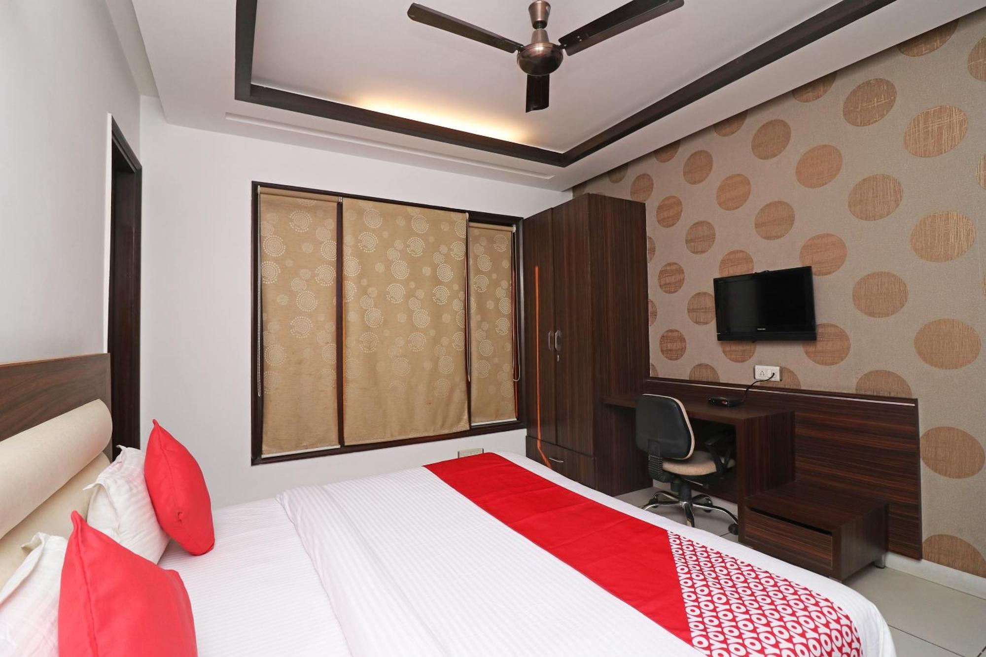 Wonderland Inn Near Aravali Biodiversity Park Gurgaon Luaran gambar